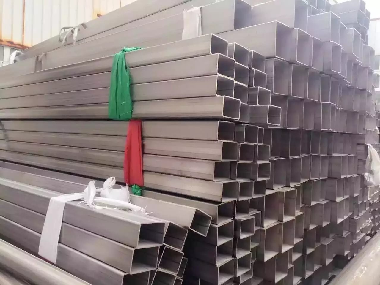 TP304不銹鋼管化成分是多少？